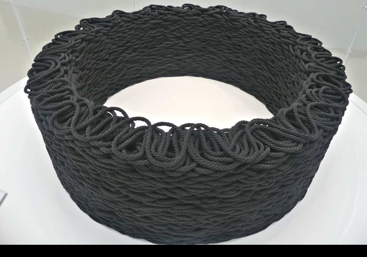 Please click the image for details of this piece.