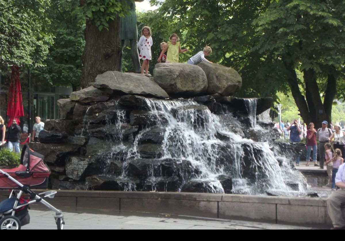The Ole Bull Fountain is a tribute to Ole Bull (1810-1880), a famous virtuoso violinist.