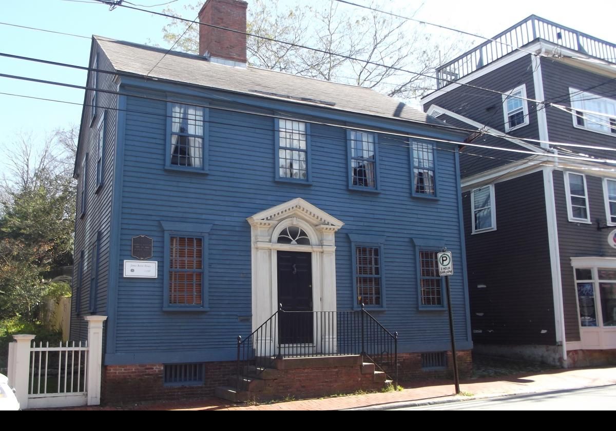 The James Boone House is another Federal era house at number 422 Thames Street, and is next door to the Whitehorne House.  It was built around 1795, and at the time of its purchase by the Newport Restoration Foundation (NRF) in 1969 it had lost virtually all of its period detailing.  
